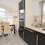 Laughing Duck بيت للعطل