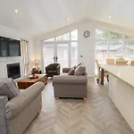 Laughing Duck ويندرمير