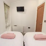 Laughing Duck بيت للعطل